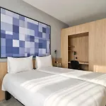Ibis Otel