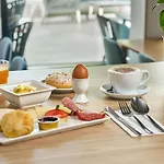 Ibis 3*