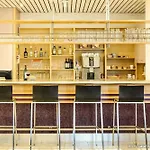 Ibis Hotel 3*