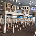 库尔宜必思酒店